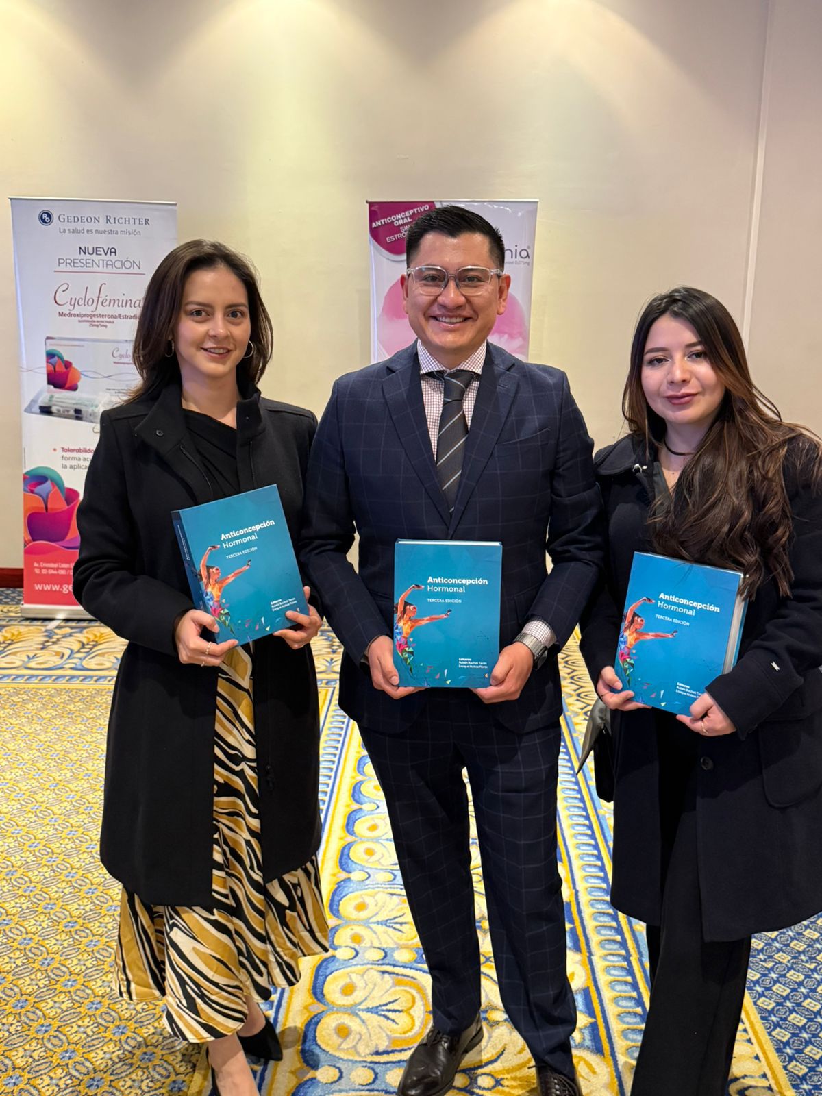 Seminarios y Talleres